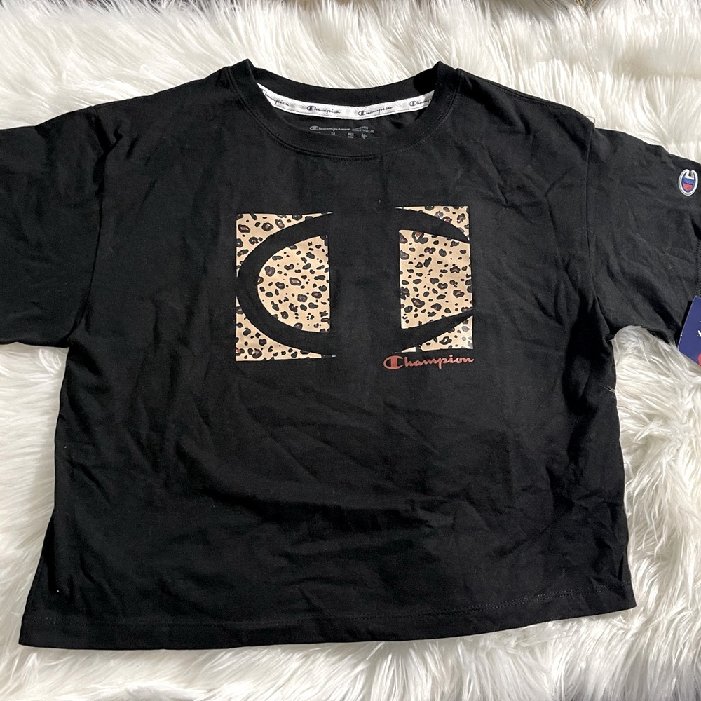 NWT Champion Oversized Tee - xs